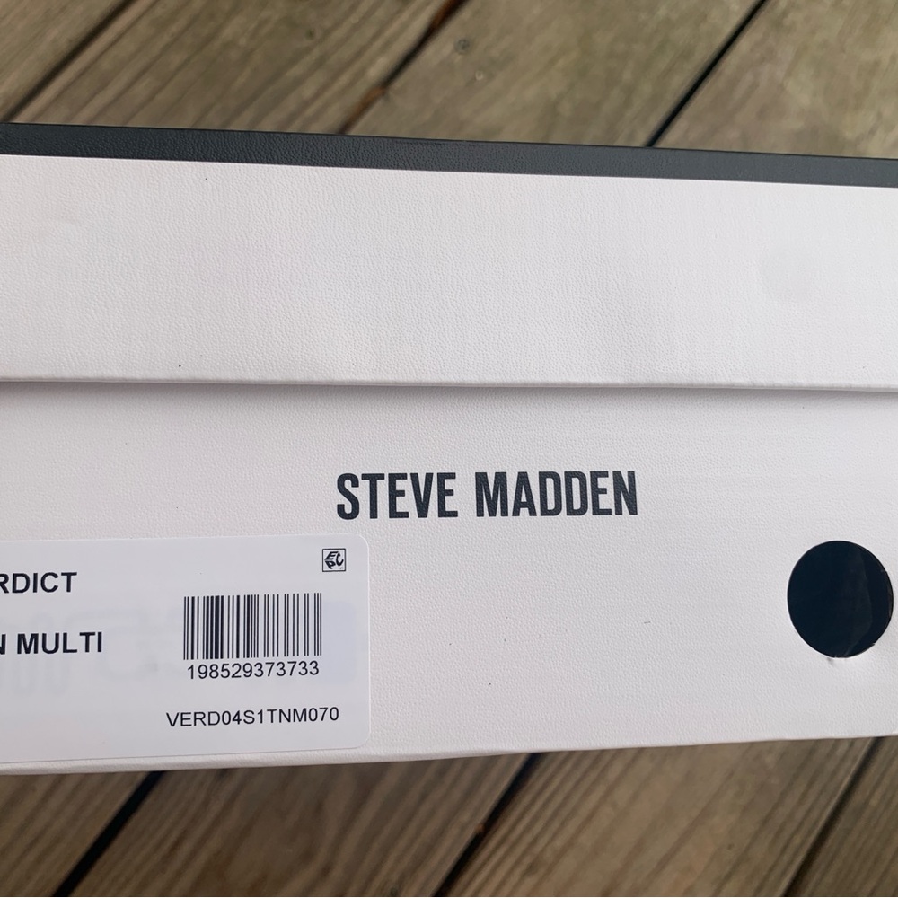 Steve Madden Verdict Mesh Sneakers - Picture 8 of 8